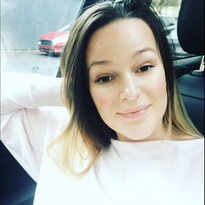 Meet your Posher, Monica